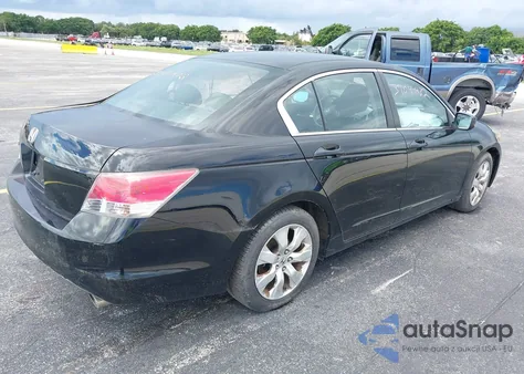 2010 Honda Accord 2.4 Ex z USA, uszkodzony, nr VIN 1HGCP2F77AA180728